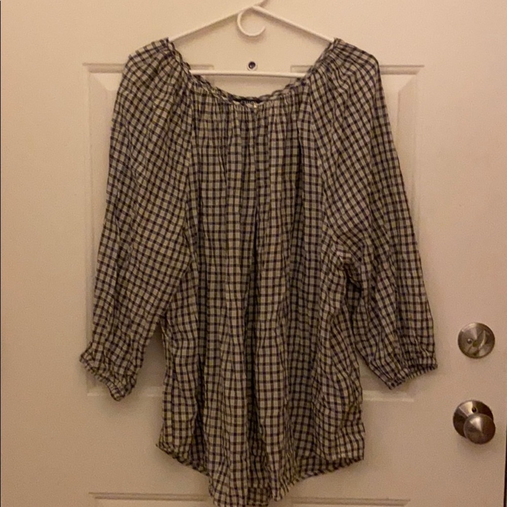 Women’s blouse
